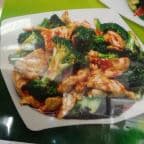 Best Chicken with Broccoli in Cleveland, OH